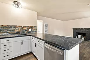 1707 W Swain Rd, Stockton, CA 95207 - Photo 15