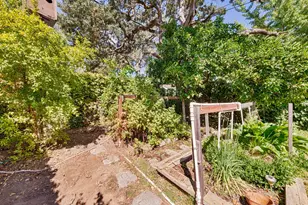2026 Forrest St, Sacramento, CA 95815 - Photo 41