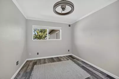 9224 Chianti Way, Elk Grove, CA 95624 - Photo 17