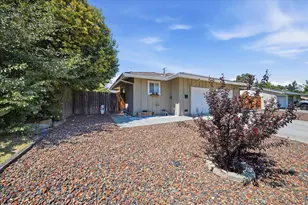 7225 Camel Rock Way, Citrus Heights, CA 95610 - Photo 3
