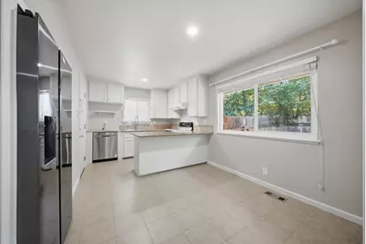 7225 Camel Rock Way, Citrus Heights, CA 95610 - Photo 11
