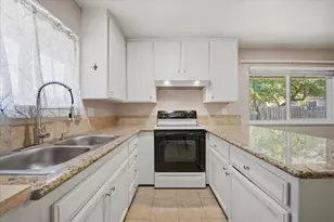7225 Camel Rock Way, Citrus Heights, CA 95610 - Photo 15