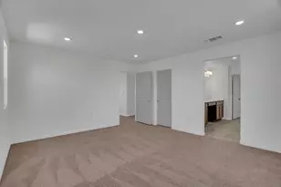 16069 Mavericks Ln, Lathrop, CA 95330 - Photo 17