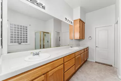 7951 Bothwell Drive, Sacramento, CA 95829 - Photo 19