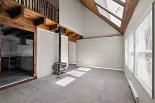 20197 Chaparral Cir, Penn Valley, CA 95946 - Photo 9