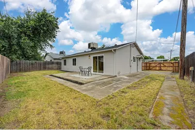 8894 Sharkey Avenue, Elk Grove, CA 95624 - Photo 31