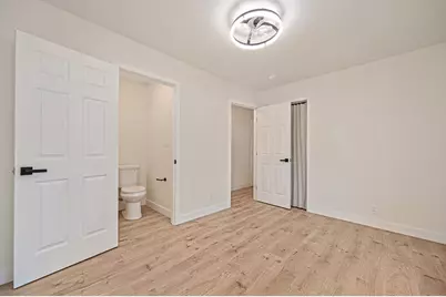8894 Sharkey Avenue, Elk Grove, CA 95624 - Photo 21