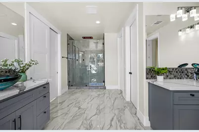 9013 Deleon Court, Elk Grove, CA 95624 - Photo 51