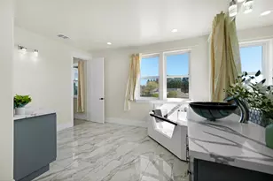 9013 Deleon Ct, Elk Grove, CA 95624 - Photo 49