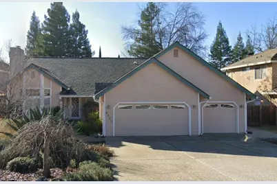 8522 Kenneth Ridge Court, Fair Oaks, CA 95628 - Photo 3