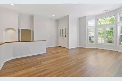 8522 Kenneth Ridge Court, Fair Oaks, CA 95628 - Photo 5