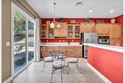 2202 Acorn Ridge Court, Folsom, CA 95630 - Photo 13