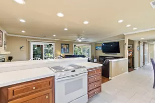 611 Jo Anne Ln, Roseville, CA 95678 - Photo 13