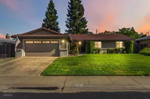 611 Jo Anne Ln, Roseville, CA 95678 - Photo 1