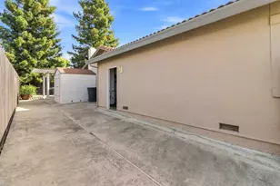 611 Jo Anne Ln, Roseville, CA 95678 - Photo 29