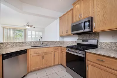2153 Horseshoe Glen Circle, Folsom, CA 95630 - Photo 3
