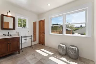 5354 James Ave, Oakland, CA 94618 - Photo 25