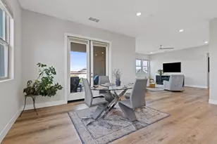 1000 Berryessa Ln, Davis, CA 95616 - Photo 11