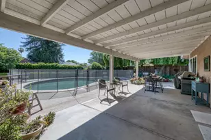 3055 Fairmont Ct, Madera, CA 93637 - Photo 43