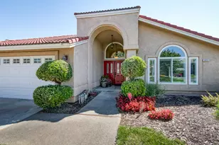3055 Fairmont Ct, Madera, CA 93637 - Photo 3