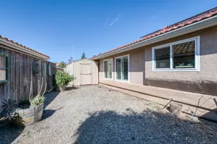 3055 Fairmont Ct, Madera, CA 93637 - Photo 45