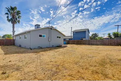 1125 E 19th Street, Marysville, CA 95901 - Photo 45