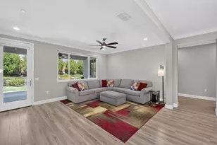6089 Hot Springs Dr, El Dorado Hills, CA 95762 - Photo 15