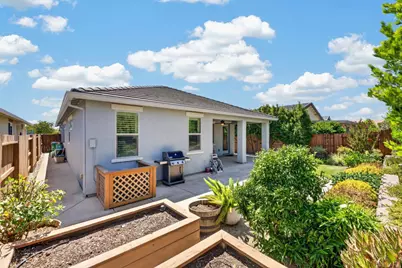 6089 Hot Springs Drive, El Dorado Hills, CA 95762 - Photo 29