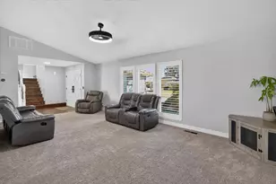 319 Shire Way, Modesto, CA 95356 - Photo 7