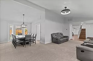 319 Shire Way, Modesto, CA 95356 - Photo 9