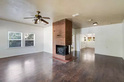 3128 Clay Street, Sacramento, CA 95815 - Photo 5