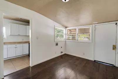3128 Clay Street, Sacramento, CA 95815 - Photo 29