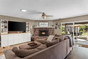 8746 Algonquin Way, Orangevale, CA 95662 - Photo 13