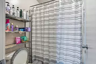 6104 Oakgreen Cir, Carmichael, CA 95608 - Photo 11