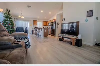 2136 W Pincay Street, Merced, CA 95348 - Photo 15