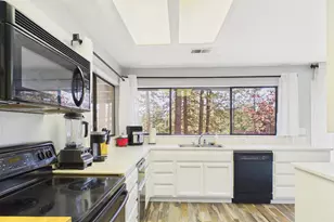 1655 Felix Dr, Arnold, CA 95223 - Photo 9