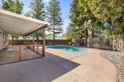 7233 Mountainside Drive, Citrus Heights, CA 95621 - Photo 41