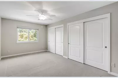 7713 S Cove Drive, Sacramento, CA 95831 - Photo 35
