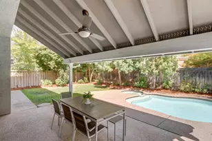7713 S Cove Dr, Sacramento, CA 95831 - Photo 47
