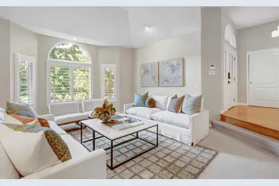 7713 S Cove Drive, Sacramento, CA 95831 - Photo 5