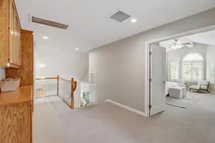 7713 S Cove Dr, Sacramento, CA 95831 - Photo 29