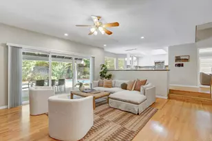 7713 S Cove Dr, Sacramento, CA 95831 - Photo 21