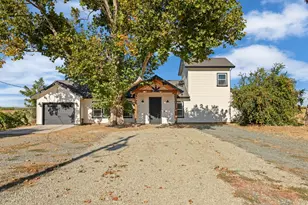 21379 N Mann Rd, Acampo, CA 95220 - Photo 9