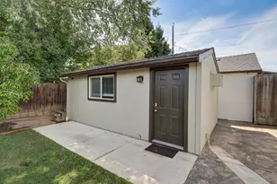 639 El Dorado Way, Sacramento, CA 95819 - Photo 41