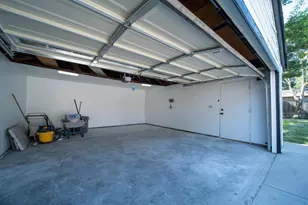 405 Santa Barbara Ave, Modesto, CA 95354 - Photo 15