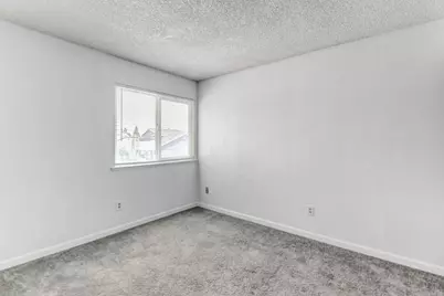 5957 Sawyer Circle, Sacramento, CA 95823 - Photo 29