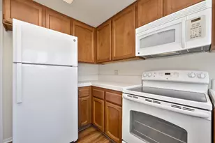 1400 Pebblewood Dr, Sacramento, CA 95833 - Photo 15