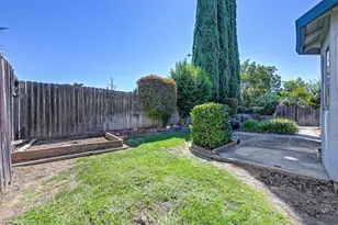1400 Pebblewood Dr, Sacramento, CA 95833 - Photo 35