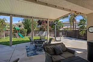 9489 Rossport Way, Elk Grove, CA 95624 - Photo 37