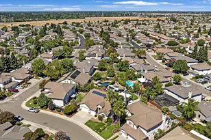 9489 Rossport Way, Elk Grove, CA 95624 - Photo 55